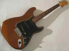 1975 fender stratocaster usato  Spedire a Italy