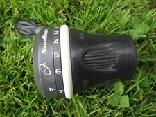 Sunrace drehgriffschalter fach gebraucht kaufen  Emmerthal