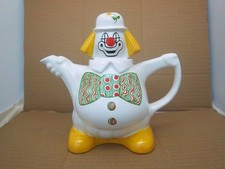 Wade clown teapot for sale  LLANYMYNECH