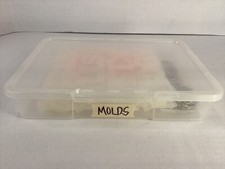 Moldes de silicone alfabeto e número em uma caixa de armazenamento de plástico D, usado comprar usado  Enviando para Brazil