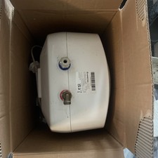 Ariston andris 10r for sale  LUTON
