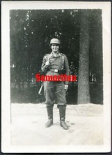 FOTO ORIGINAL G4/6 SEGUNDA GUERRA MUNDIAL DE SOLDADO ALEMÃO WEHRMACHT USANDO CAPACETE comprar usado  Enviando para Brazil