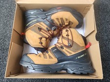 Hardly used salomon for sale  LEIGH