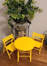 Usado, Mesa dobrável amarela padaria café e pátio Barbie, 2 cadeiras excelente  comprar usado  Enviando para Brazil