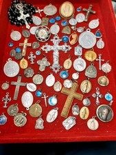 Lot médailles religieuses d'occasion  Roubaix