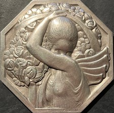 Rare superbe médaille d'occasion  Fontainebleau