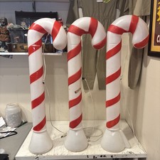 Lot vintage large for sale  Plainview
