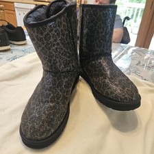 Women ugg australia for sale  Ferryville