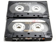Usado, Duas (2) fitas cassete Maxell UD I 60 & UD II 46 Japão ver estado "apenas fita" comprar usado  Enviando para Brazil