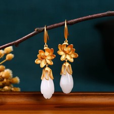 Brincos de flores de jade natural branca designer de luxo folheados a ouro 18K joias reais comprar usado  Enviando para Brazil