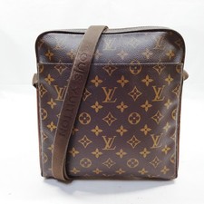 Louis vuitton crossbody d'occasion  Expédié en Belgium