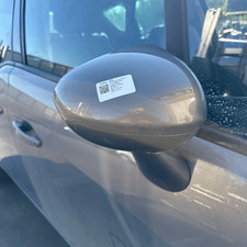 Retrovisore est. regolaz. usato Retrovisore est. regolaz. usato  Italia