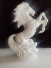 Statue cheval porcelaine d'occasion  Signy-le-Petit