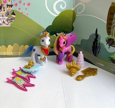 My Little Pony G4 Zestaw Zamek weselny Cadance Shining Armor Zestaw do zabawy vintage mlp na sprzedaż  PL