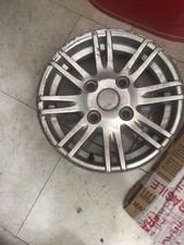 Cerchio lega alluminio usato Cerchio lega alluminio usato  Ottaviano