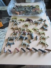 Grupo grande de animales antiguos tallados en madera para juguete Noé Arca - ALEMANIA - 75 animales segunda mano  Embacar hacia Mexico