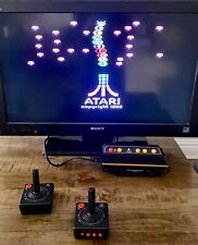 Console sistema de videogame Atari Flashback 8 dourado anos 80 retrô HD 2 joysticks FUNCIONA, usado comprar usado  Enviando para Brazil