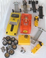 Lote antigo JEROBEE de peças de carro/veículo de controle remoto quadros carrocerias rodas transmissor  comprar usado Lote antigo JEROBEE de peças de carro/veículo de controle remoto quadros carrocerias rodas transmissor  comprar usado  Enviando para Brazil