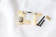 RC10-201 TEAM ASSOCIATED VINTAGE SELO B RC10T SERVO SAVER DE DIREÇÃO DE CAMINHÃO comprar usado  Enviando para Brazil