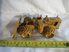 JOAL CAMINHÃO FUNDIDO CONSTRUÇÃO DOZER COMPACTADOR 825B FEITO NA ESPANHA comprar usado  Enviando para Brazil