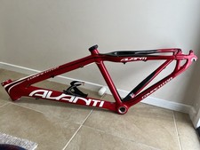 Freio a disco AVANTI Competitor quadro de carbono vermelho médio mountain bike 26 polegadas comprar usado  Enviando para Brazil