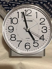 Orologio sveglia tavolo usato  Livorno