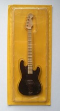 Usado, ROGER WATER PRECISION BASS REPLICA ESCALA 1/18 RARO PINK FLOYD comprar usado  Enviando para Brazil