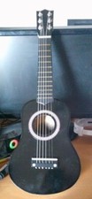 Chitarra per bambini usato  Cagli