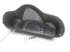Quadro strumenti mercedes usato  Putignano
