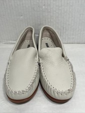 Minnetonka ivory slip for sale  Toledo