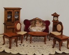Salotto delle bambole usato  Savona