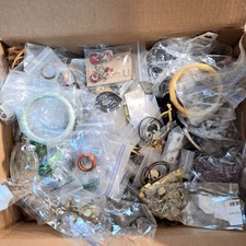 New jewelry lot for sale  Cadiz