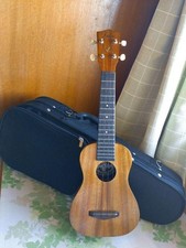 Ukulele soprano Keilani feito pelo Havaí comprar usado  Enviando para Brazil