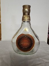 Usado, Garrafa vazia de uísque escocês Johnny Walker Swing. comprar usado  Enviando para Brazil