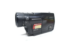 Hitachi e330e camcorder for sale  LOWESTOFT
