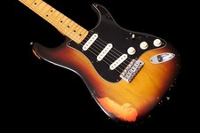 Fender stratocaster 3ts d'occasion  Expédié en Belgium