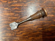 Boxwood handled buttonhole for sale Boxwood handled buttonhole for sale  NORTHAMPTON