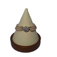 Pulseira vintage década de 1950 3 fios pérolas de imitação fecho de caixa de strass (defeito) comprar usado  Enviando para Brazil