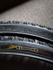 Pneus cravejados Kenda Klondike 700x35 usados par com tubos novos comprar usado  Enviando para Brazil