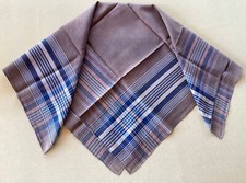 Carré foulard ancien d'occasion  Puy-l'Évêque