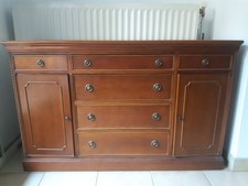 Joli petit meuble d'occasion  Expédié en Belgium
