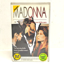 Madonna A Fatal Attraction - Fita VHS - Caixa grande aluguel ex comprar usado  Enviando para Brazil