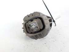 6768800 supporto motore usato  Torre del Greco