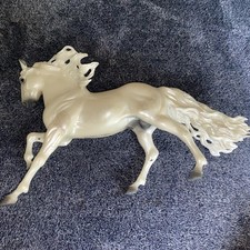 Nice breyer horse for sale  Rome