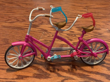 Bicicleta tandem Frozen Disney construída para dois brinquedos para boneca da moda comprar usado  Enviando para Brazil