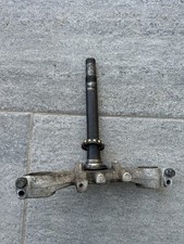 Piastra forcelle inferiore usato Piastra forcelle inferiore usato  Zeccone