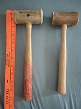 2 MARTILLOS DE CARILLÓN LAMINADOS MAZOS DE CUERO CRUDO MANGOS DE MADERA DURA BANDA ORQUESTA De colección segunda mano  Embacar hacia Mexico