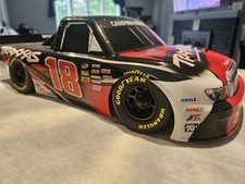 RC TRAXXAS DESCONTINUADO RARO 1/16 KYLE BUSCH CAMPING WORLD 4WD ESTADO PERFEITO comprar usado RC TRAXXAS DESCONTINUADO RARO 1/16 KYLE BUSCH CAMPING WORLD 4WD ESTADO PERFEITO comprar usado  Enviando para Brazil