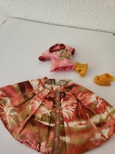 Barbie 2004 fashion for sale  Boring