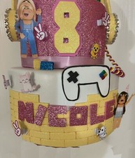 Torta scenografica finta usato  Castrovillari